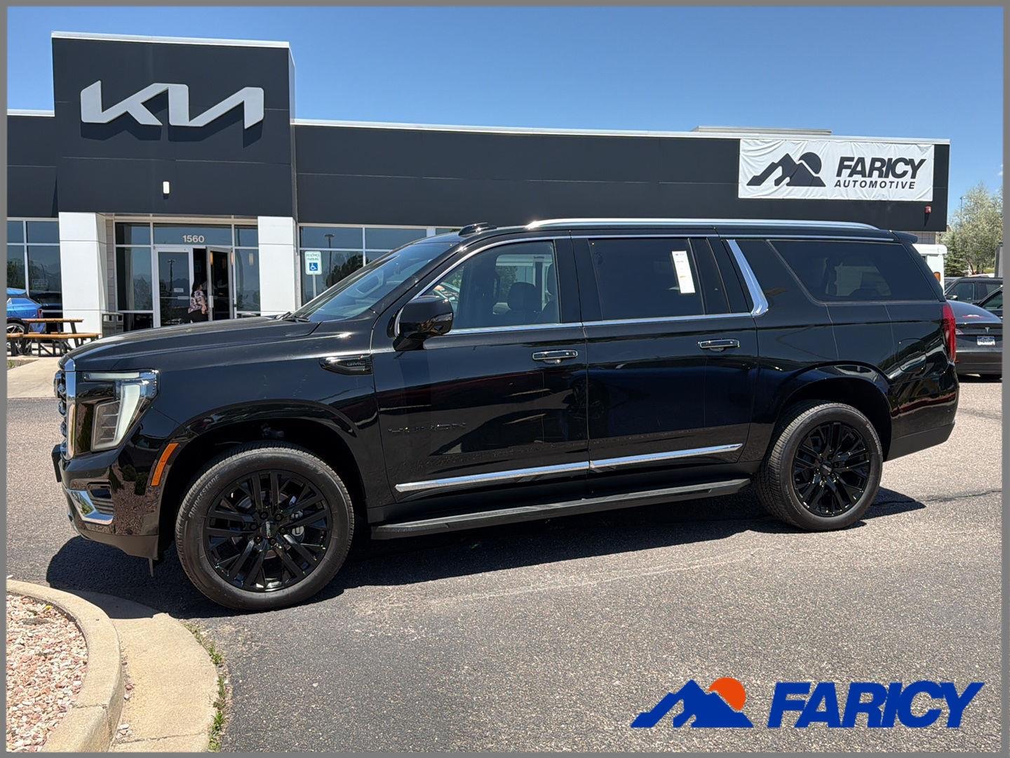 Used 2026 Onyx Black GMC Elevation image 1
