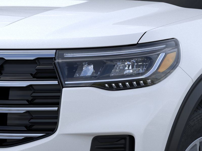 New 2026 Star White Metallic Tri-Coat Ford Active image 18
