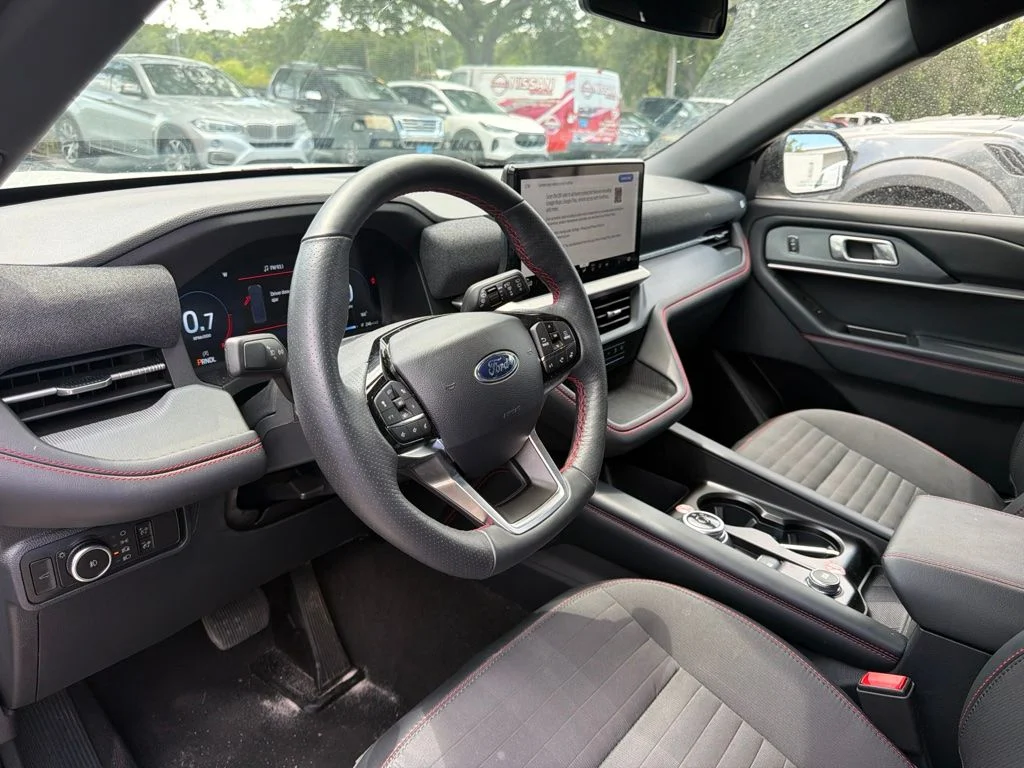 Used 2026 White Metallic Ford ST-Line image 9