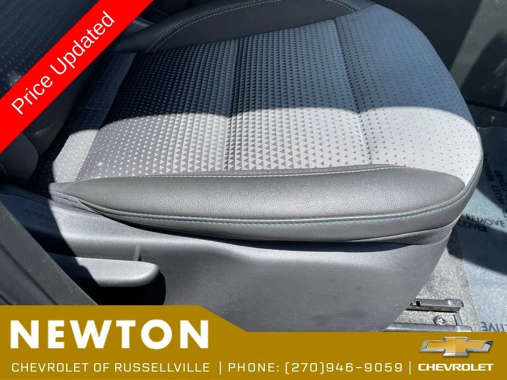 Used 2024 Crimson Metallic Chevrolet LT image 22