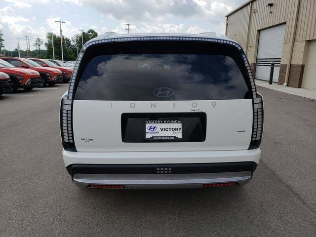 New 2026 White Hyundai SE image 6