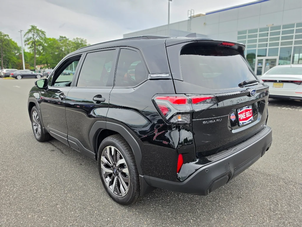 New 2026 CRYSTAL BLACK SILICA Subaru Touring Hybrid image 10
