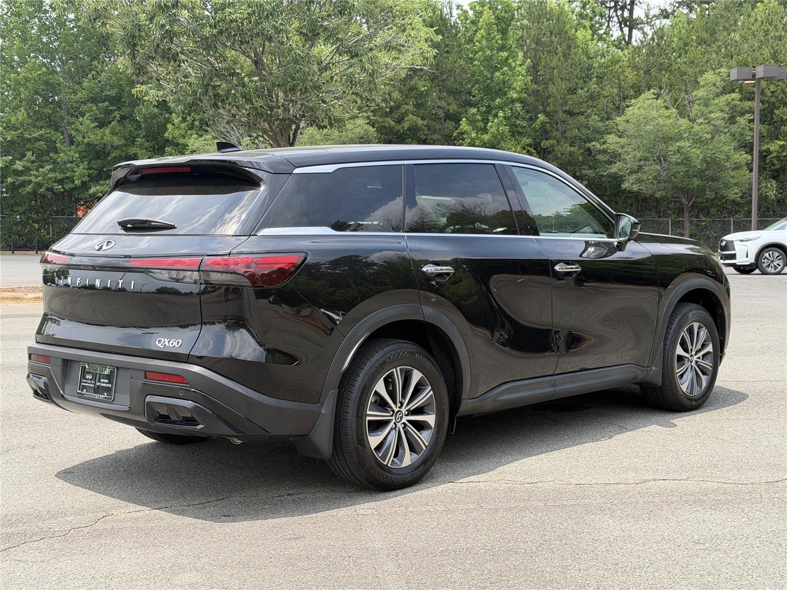Used 2025 Mineral Black INFINITI PURE image 29