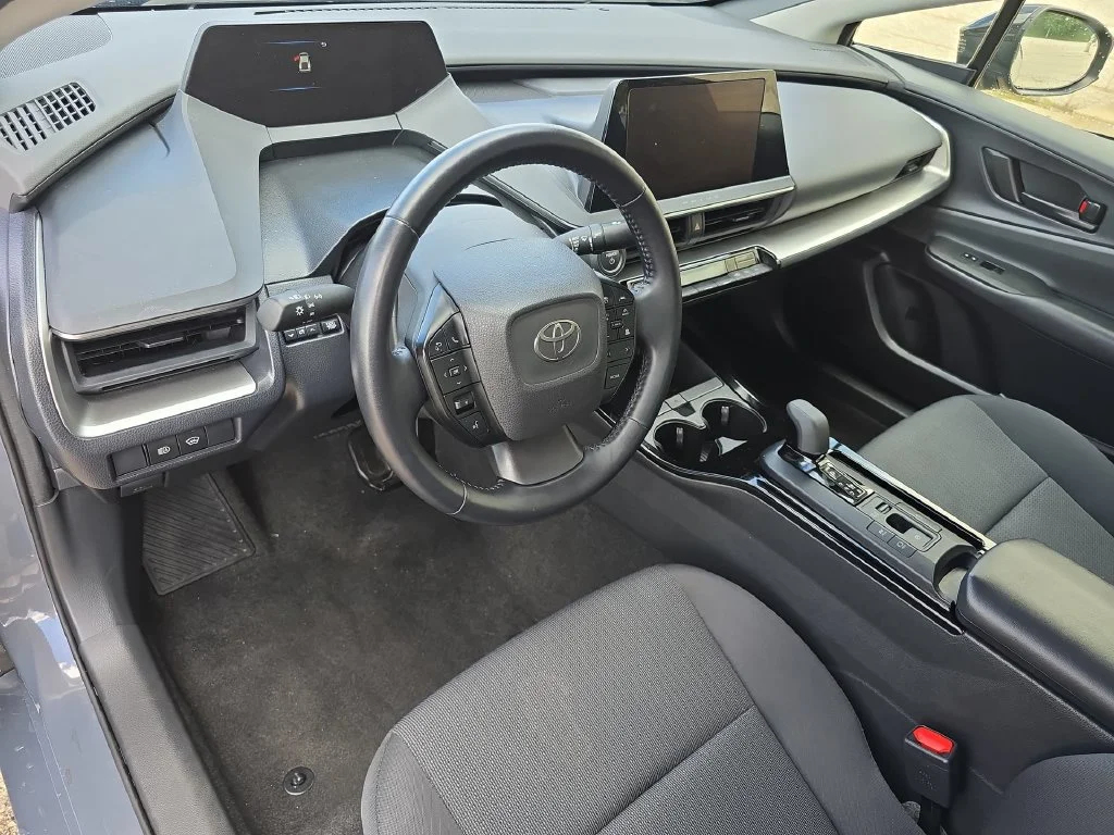 Used 2025 Gray Toyota LE image 16