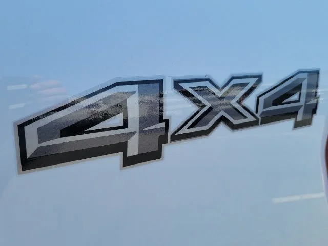 New 2026 Oxford White Ford XLT image 9