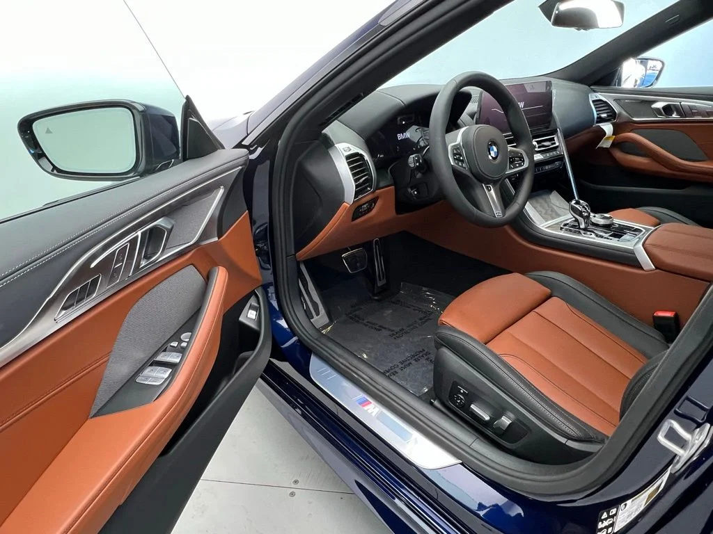 2026 BMW 8 Series 840i - Photo 22