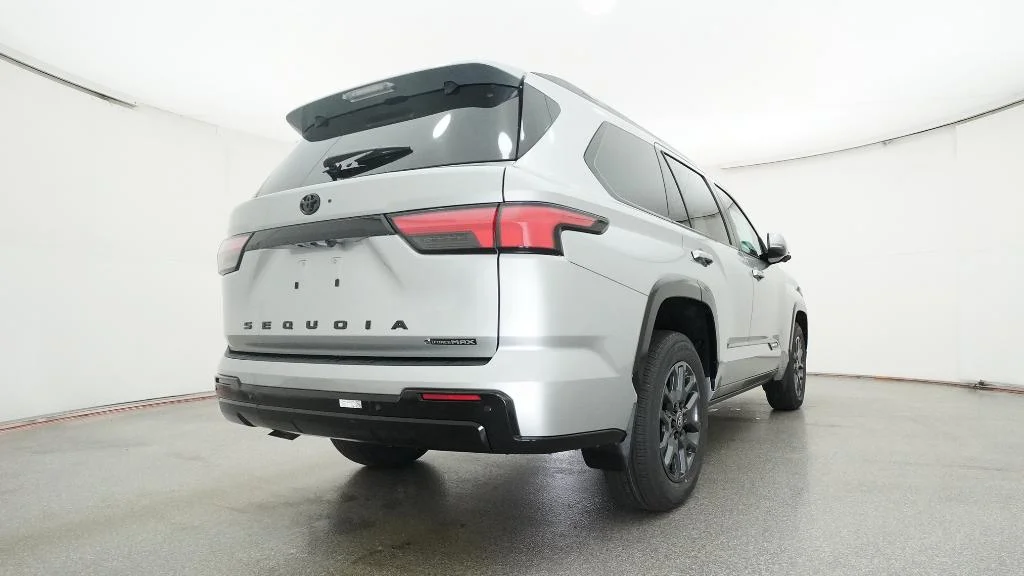 2026 Toyota Sequoia Platinum - Photo 39