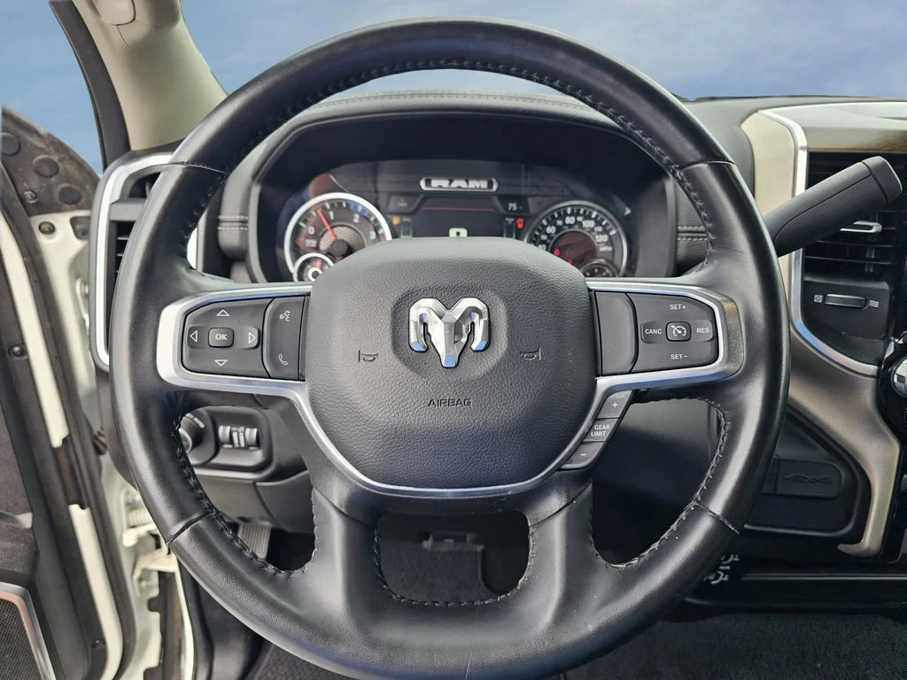 Used 2024  Ram Laramie image 21