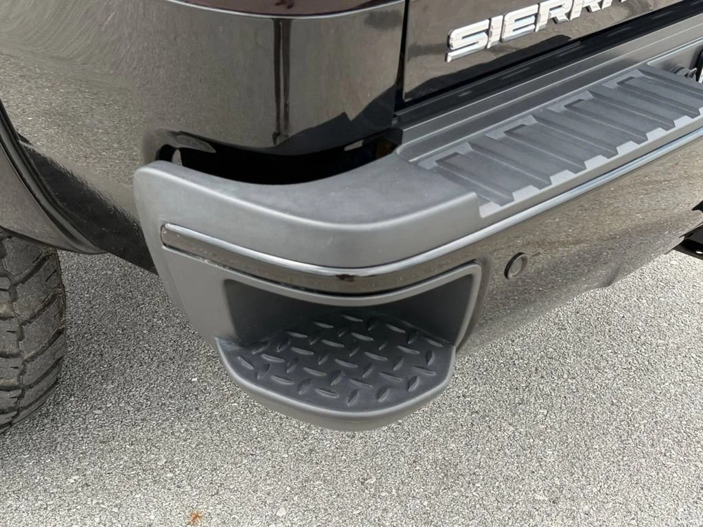 Used 2016 ONYX BLACK GMC Denali image 28