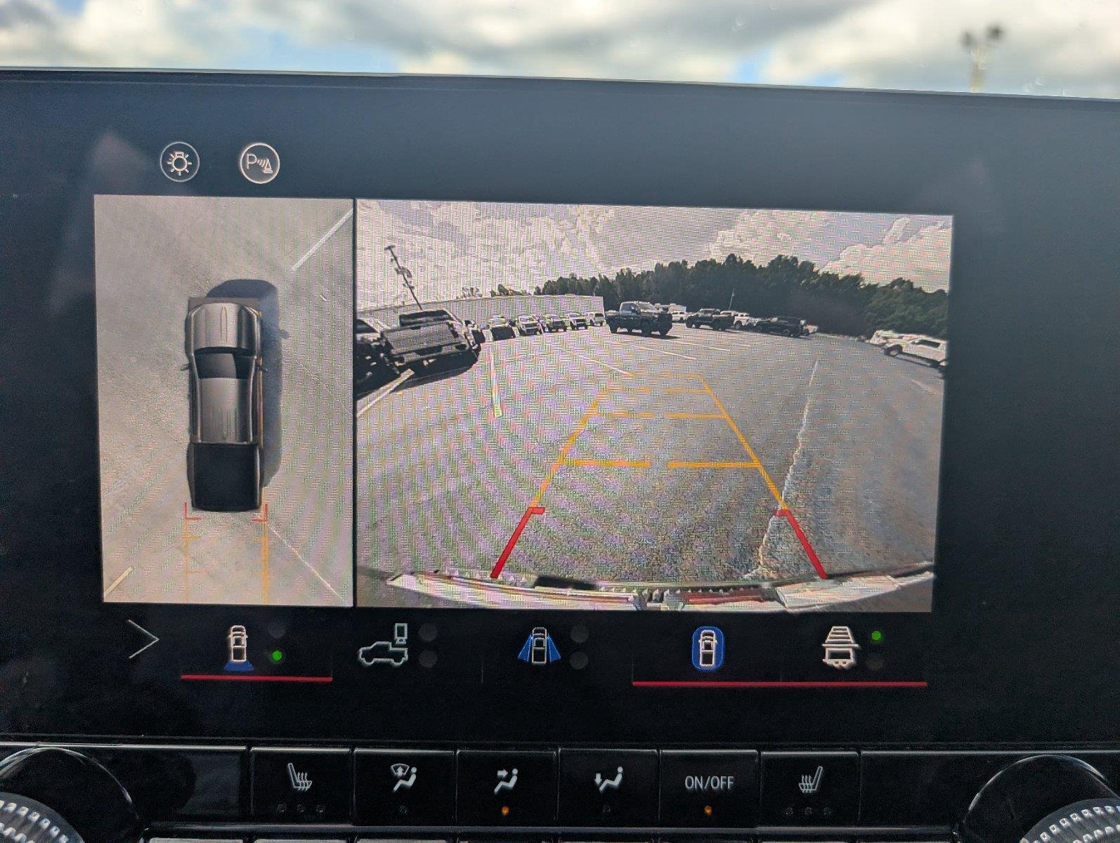 Used 2024 Deep Bronze Metallic GMC AT4 image 18
