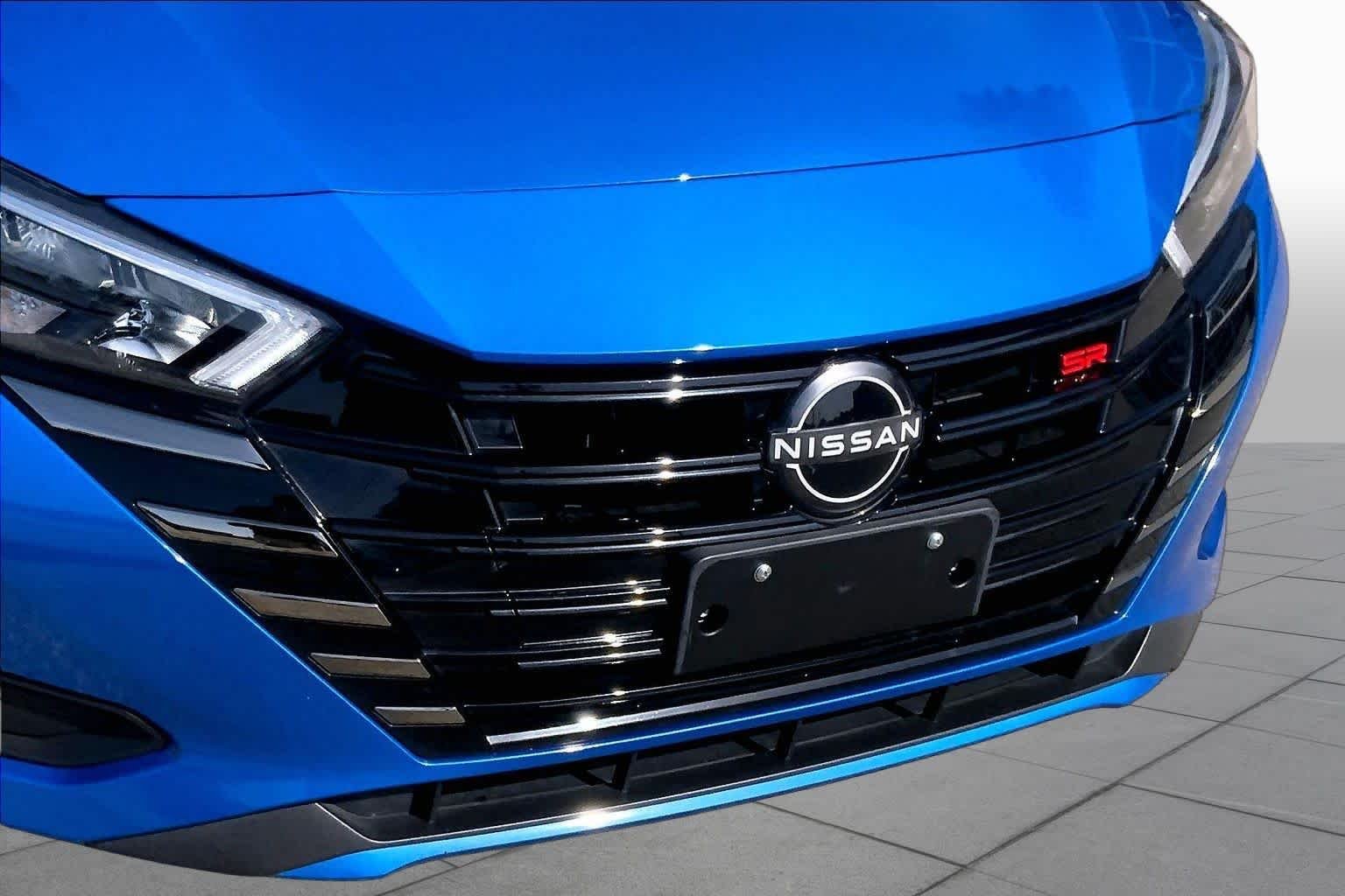Used 2024 Electric Blue Metallic Nissan SR image 28