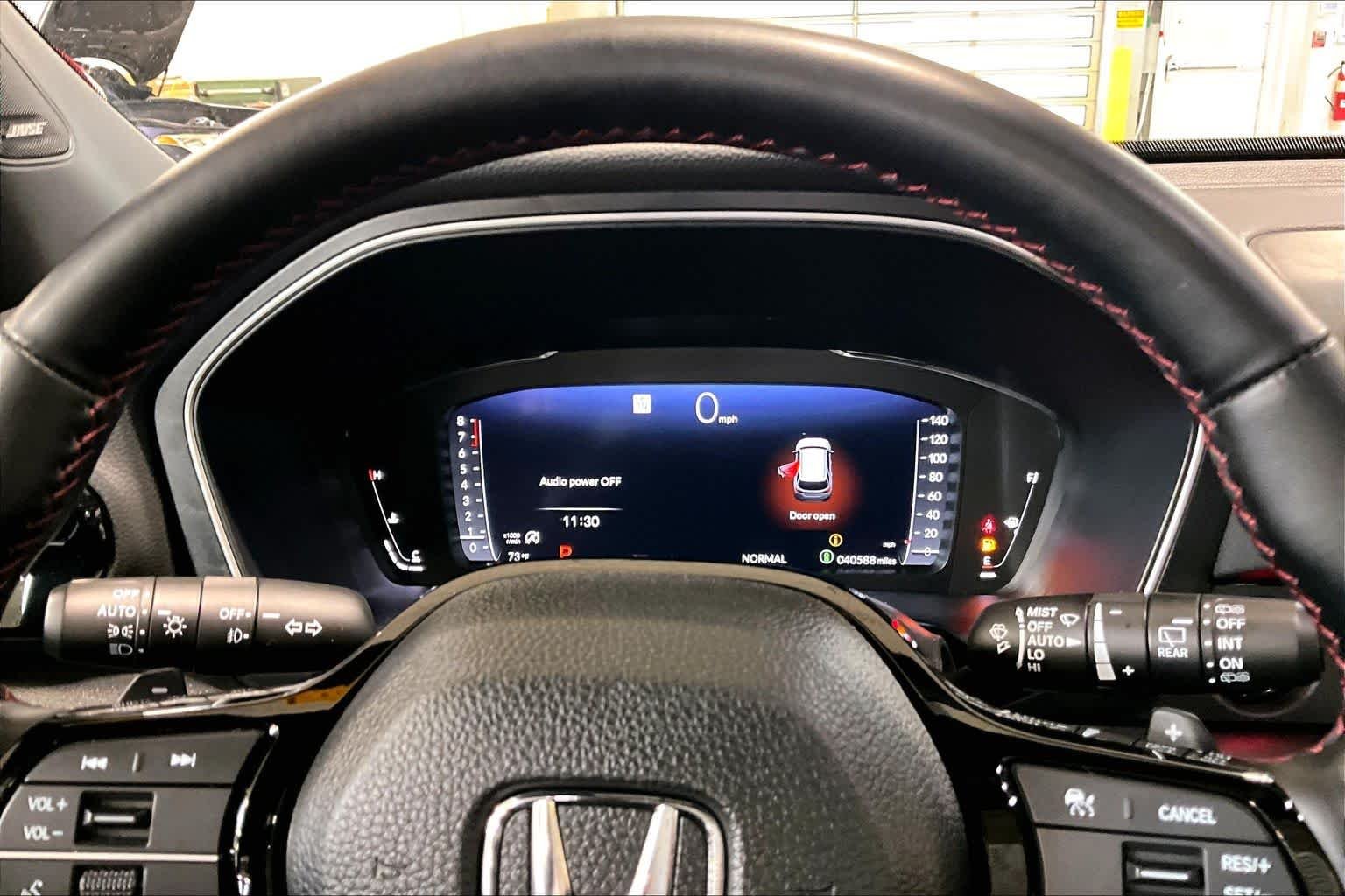 Used 2025 Modern Steel Metallic Honda Black Edition image 25