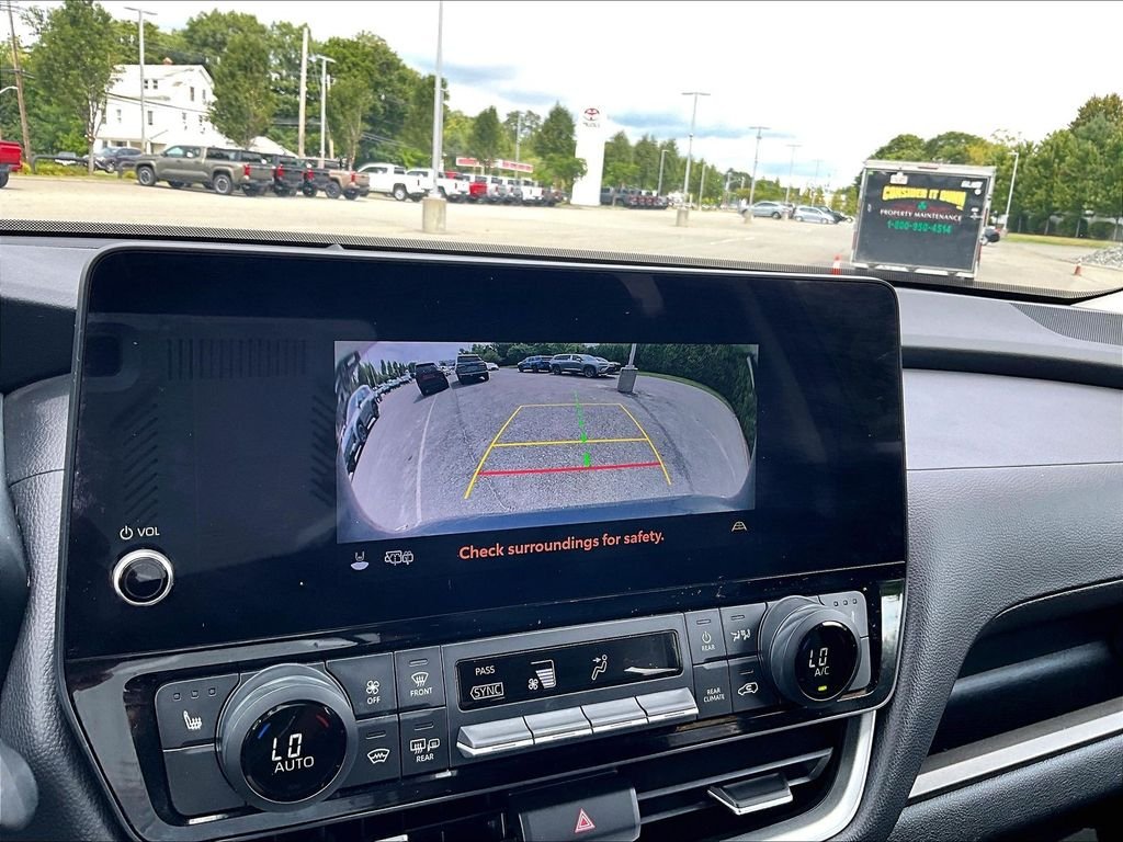 Used 2024 White Toyota XLE image 20