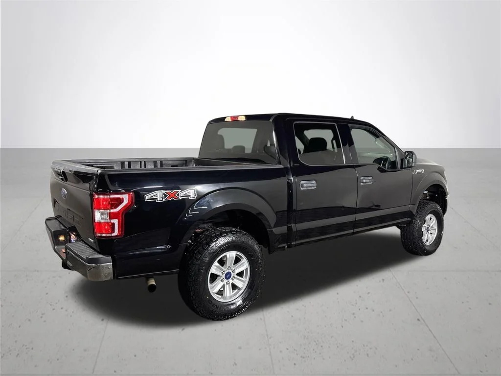 Used 2019 Black Ford XLT image 6