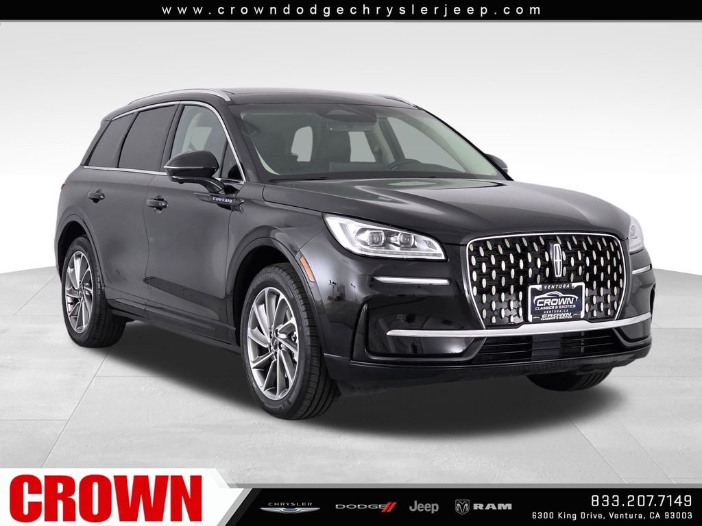 Used 2024 Black Lincoln Grand Touring image 1