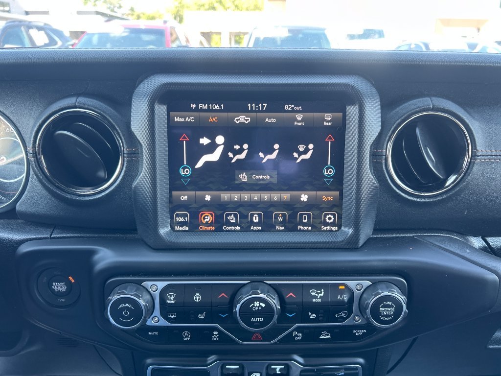 Used 2021 Gray Jeep High Altitude image 21