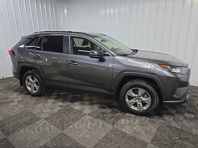 2022 Toyota RAV4 Hybrid LE