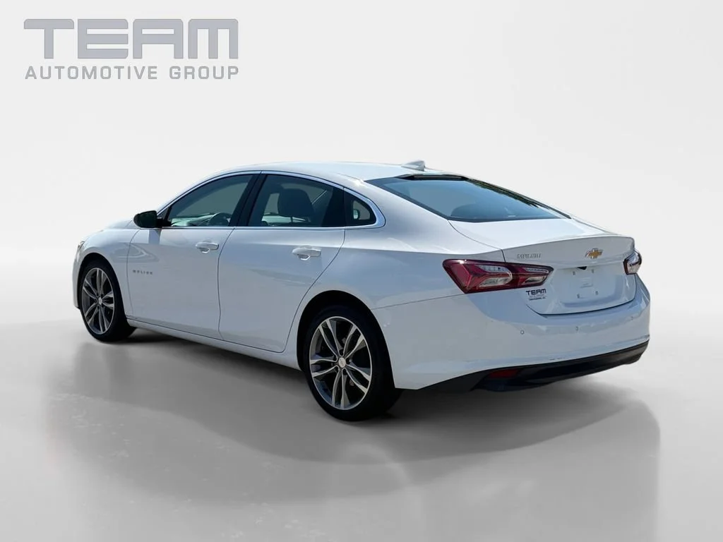 Used 2024 Summit White Chevrolet 2LT image 5