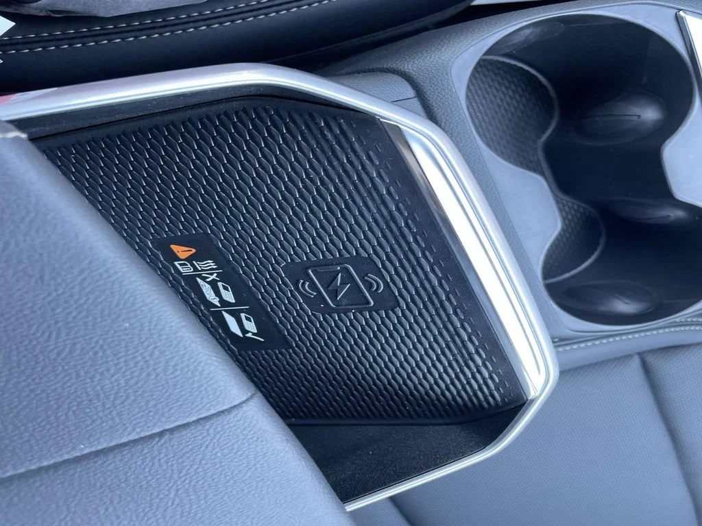 New 2027 Sterling Metallic GMC Elevation image 18