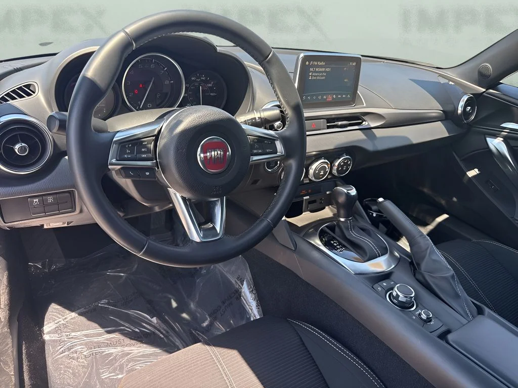 Used 2018 Black FIAT Classica image 11