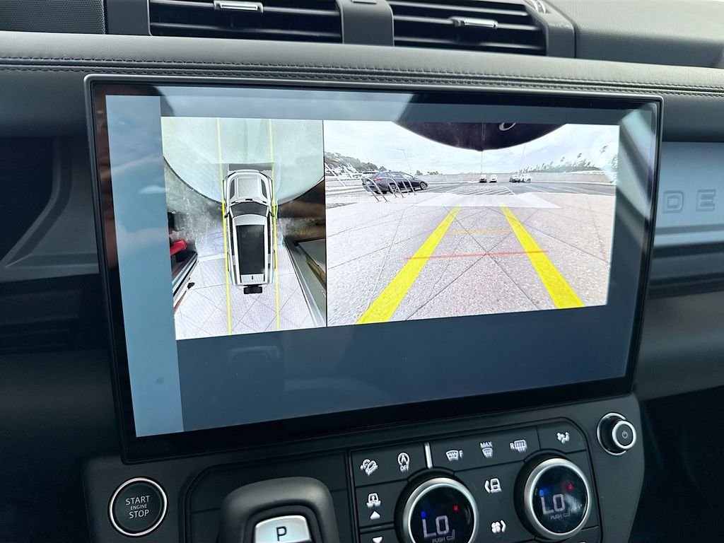 New 2026 Fuji White Land Rover V8 image 16