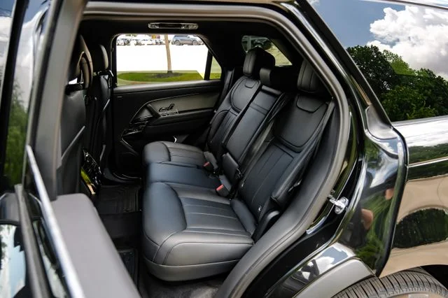 New 2026 Santorini Black Land Rover SE image 52