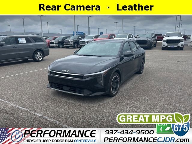 2026 Kia K4 EX AT's photo