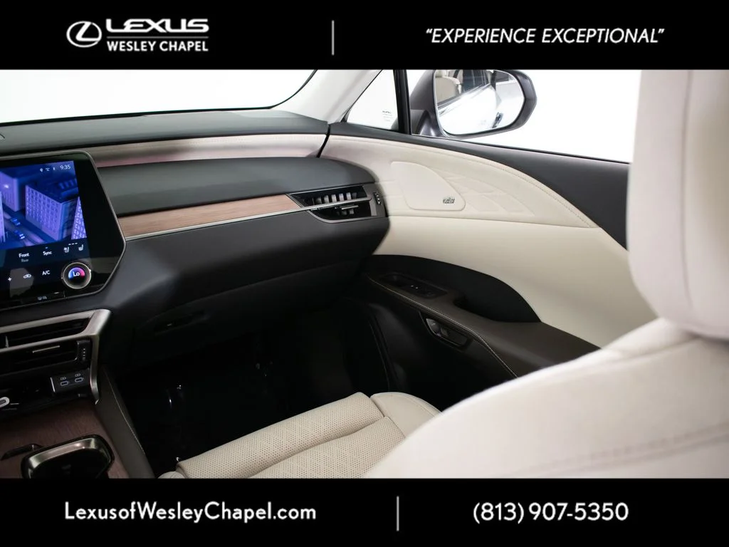 Used 2024 Silver Lexus 350 Luxury image 18