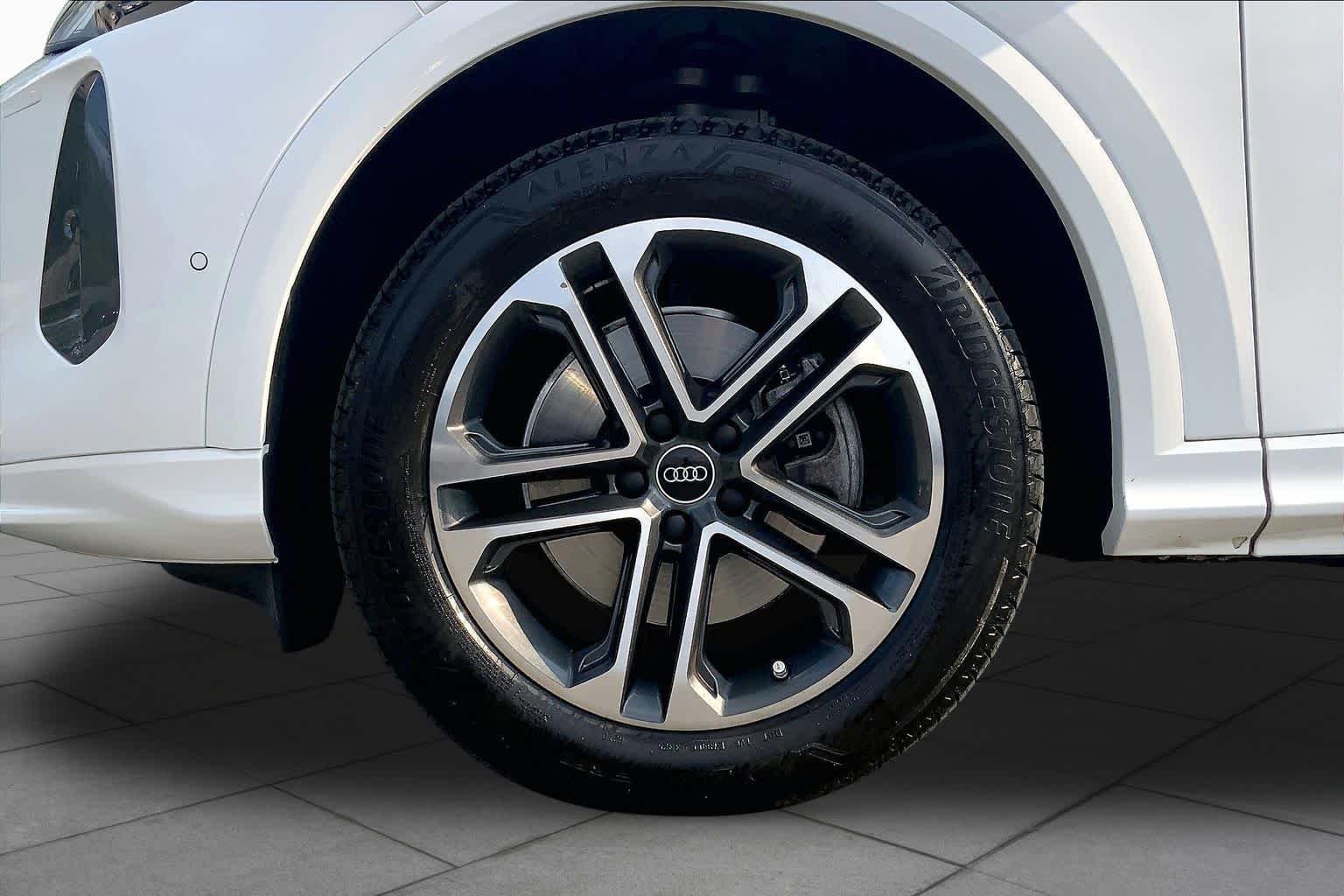 Used 2025 Arkona White Audi Premium Plus image 11