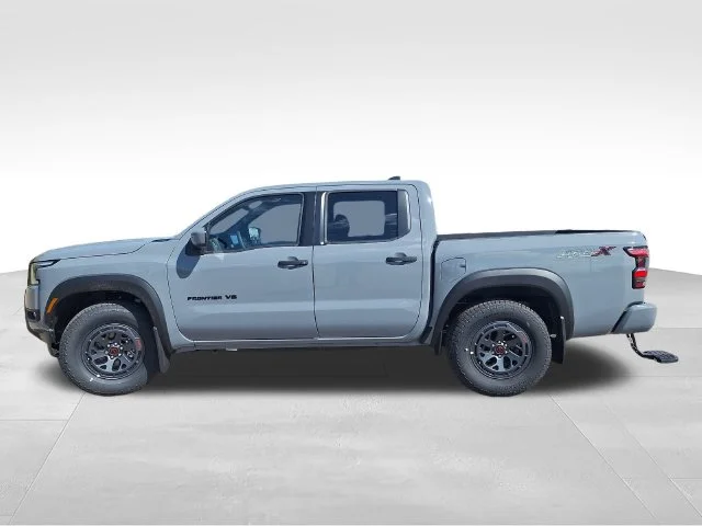 New 2027 Boulder Gray Pearl Nissan Crew Cab PRO-X® image 4