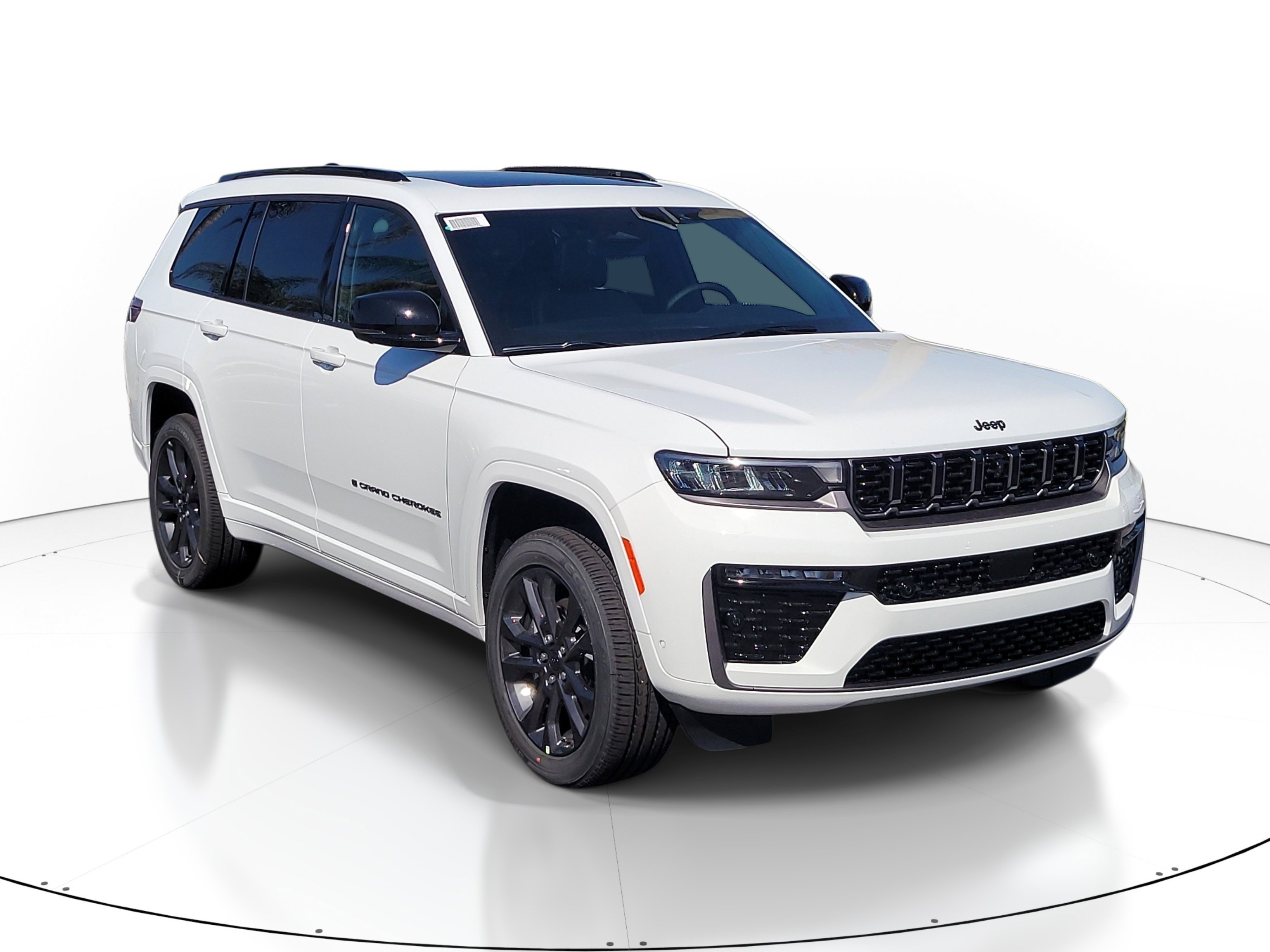 New 2026 Bright White Clear-Coat Exterior Paint Jeep Limited Reserve image 2