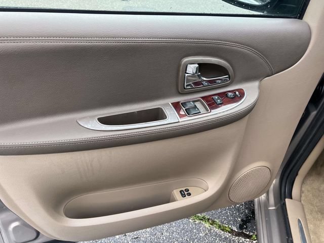 Used 2006 Sandstone Metallic Buick CXL image 18