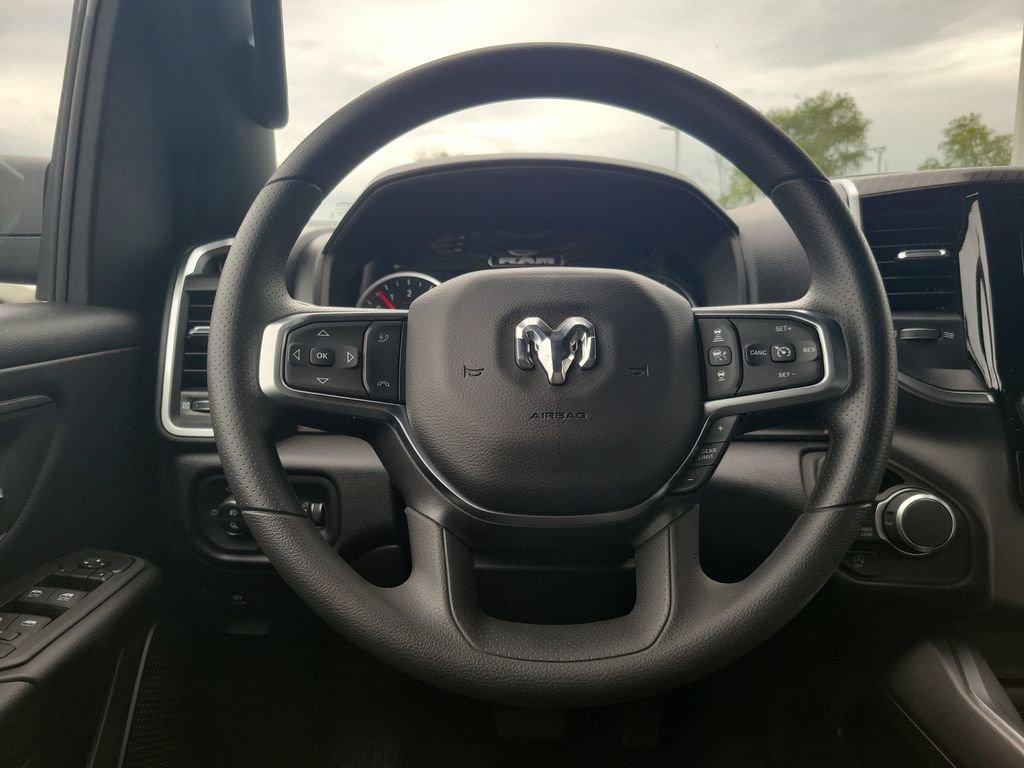 New 2026 Diamond Black Crystal Pearlcoat RAM Black Express Edition image 21
