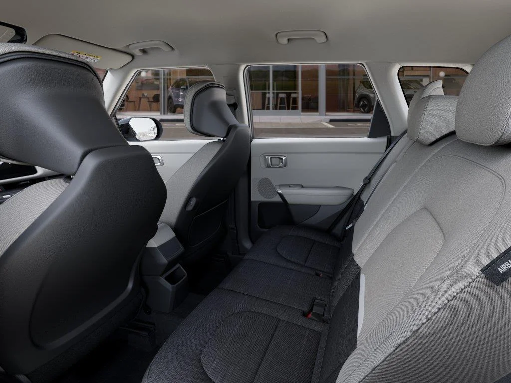New 2027 Pale Gray Kia S image 18