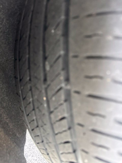 Used 2018 Black Jeep Altitude image 12