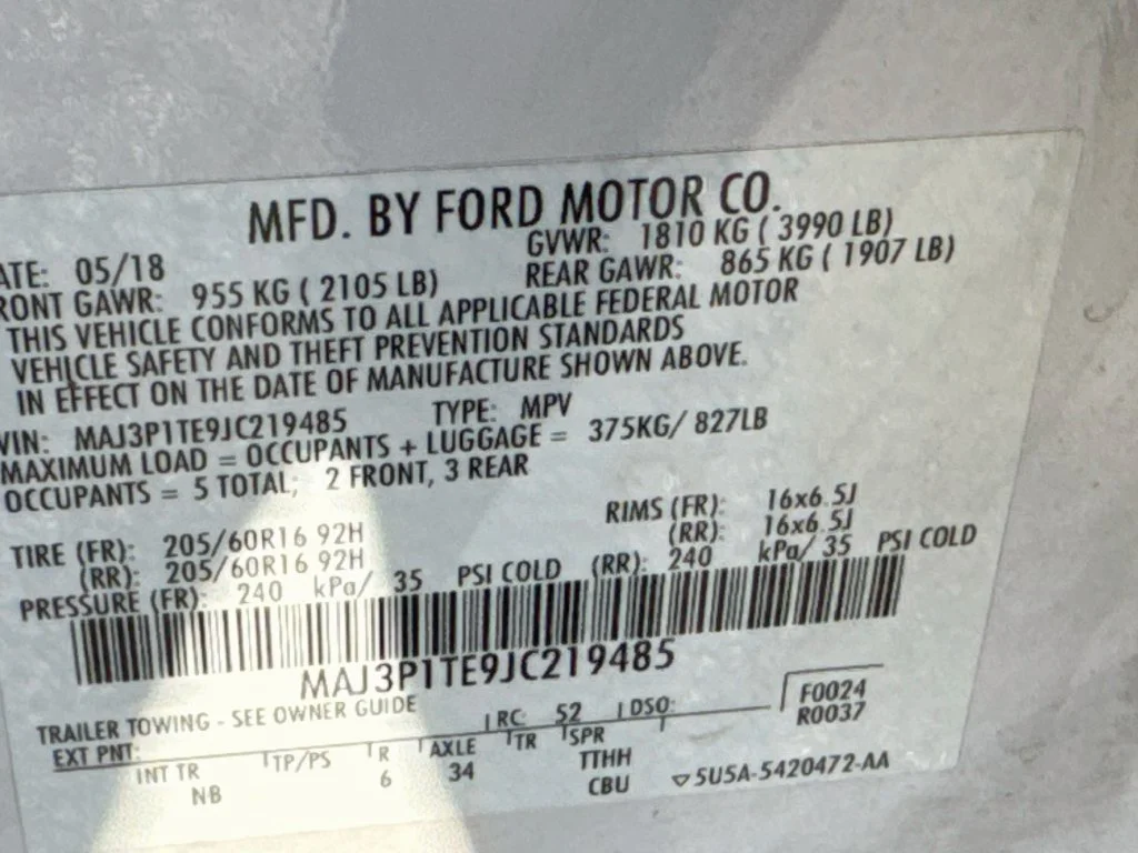 Used 2018 White Ford SE image 39