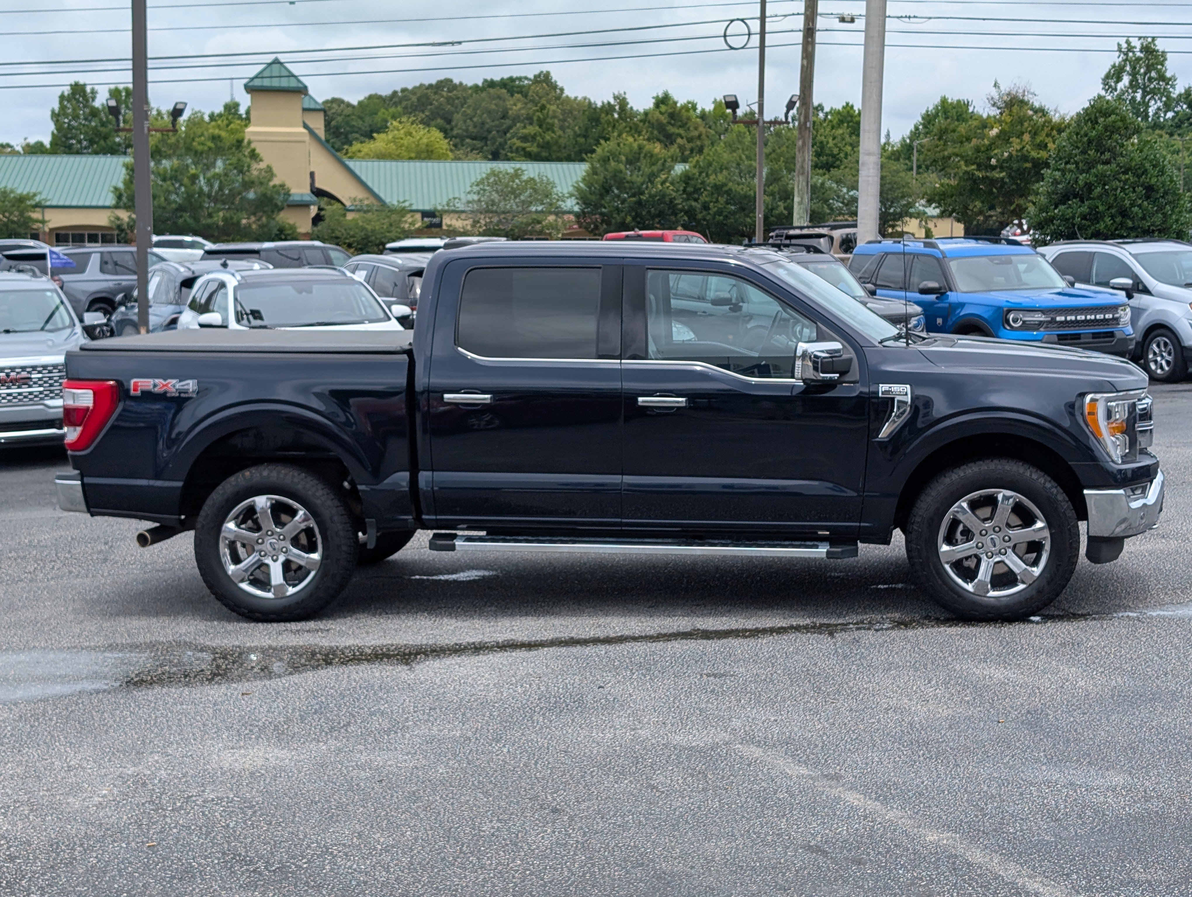 Certified Used 2023 Antimatter Blue Metallic Ford LARIAT image 8