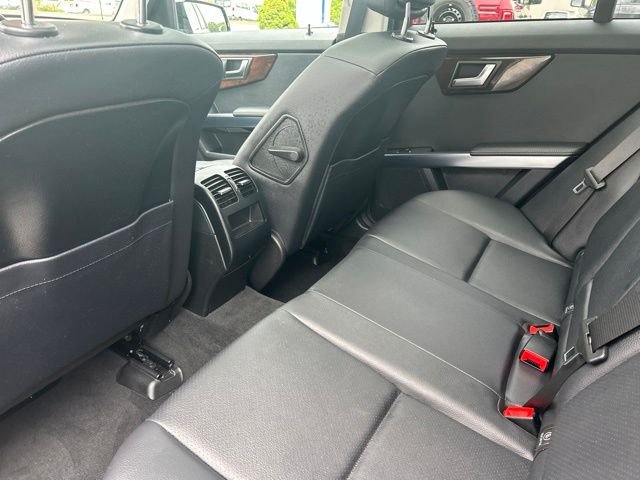 Used 2013 Black Mercedes-Benz GLK 350 image 13