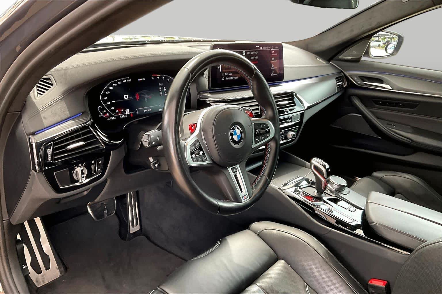 Used 2023 Alvite Grey Metallic BMW  image 17