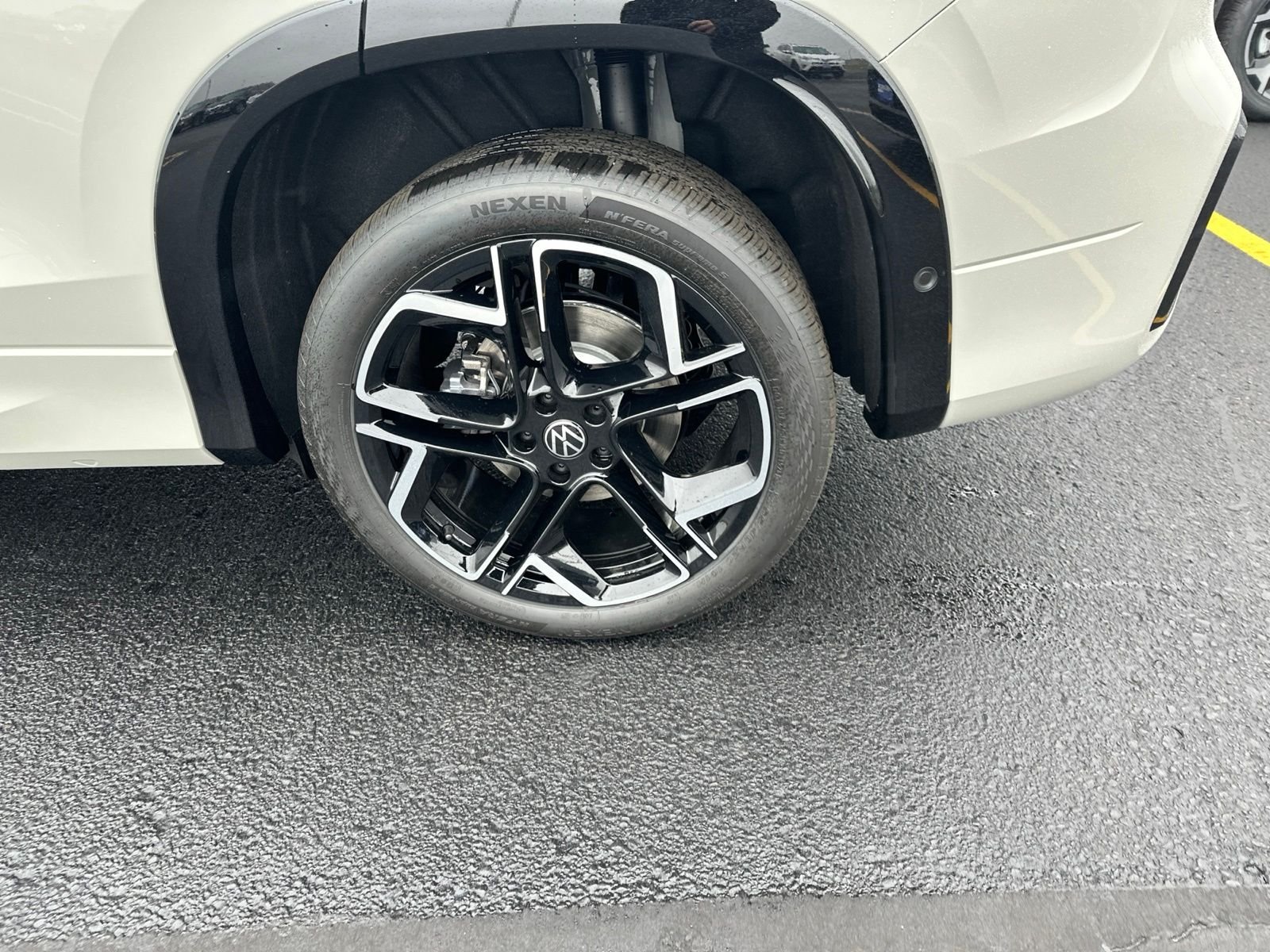 New 2026 Silver Volkswagen 2.0T SEL R-Line image 8