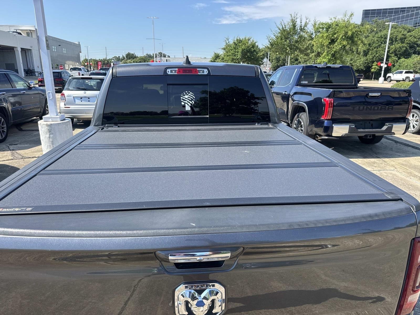 Used 2021 Granite Crystal Metallic Clearcoat Ram Laramie image 13