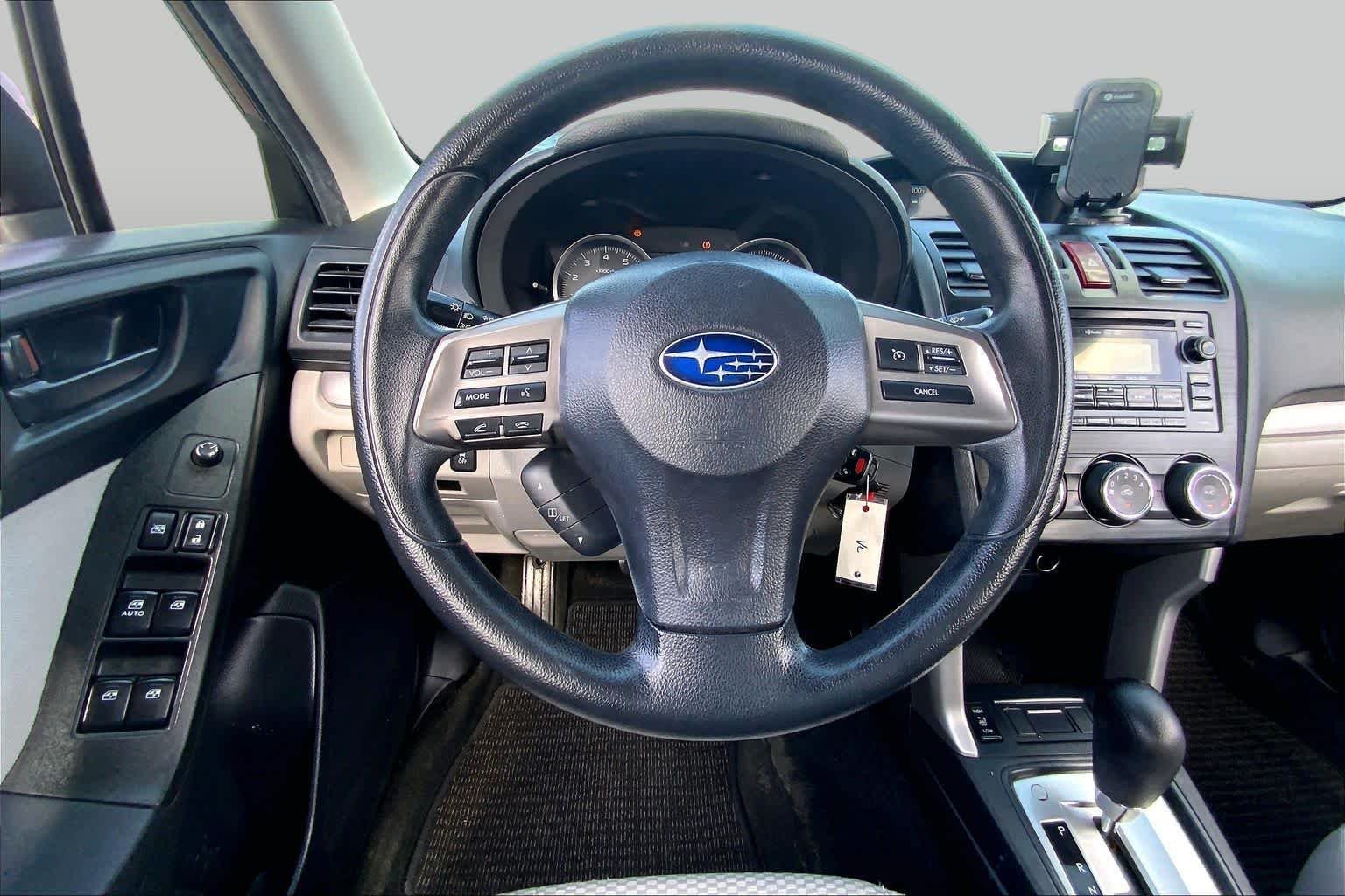 Used 2015 Venetian Red Pearl Subaru 2.5i Premium image 6