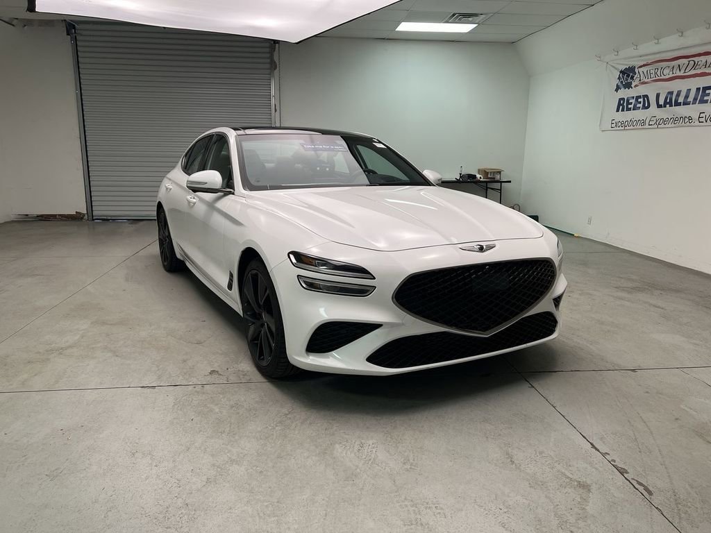 2022 Genesis G70 3.3T Standard AWD's photo