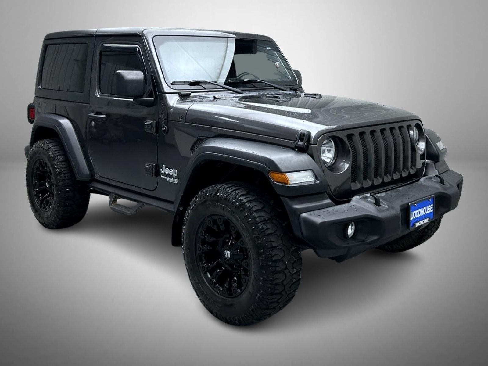 Used 2020 Gray Jeep Sport S image 3