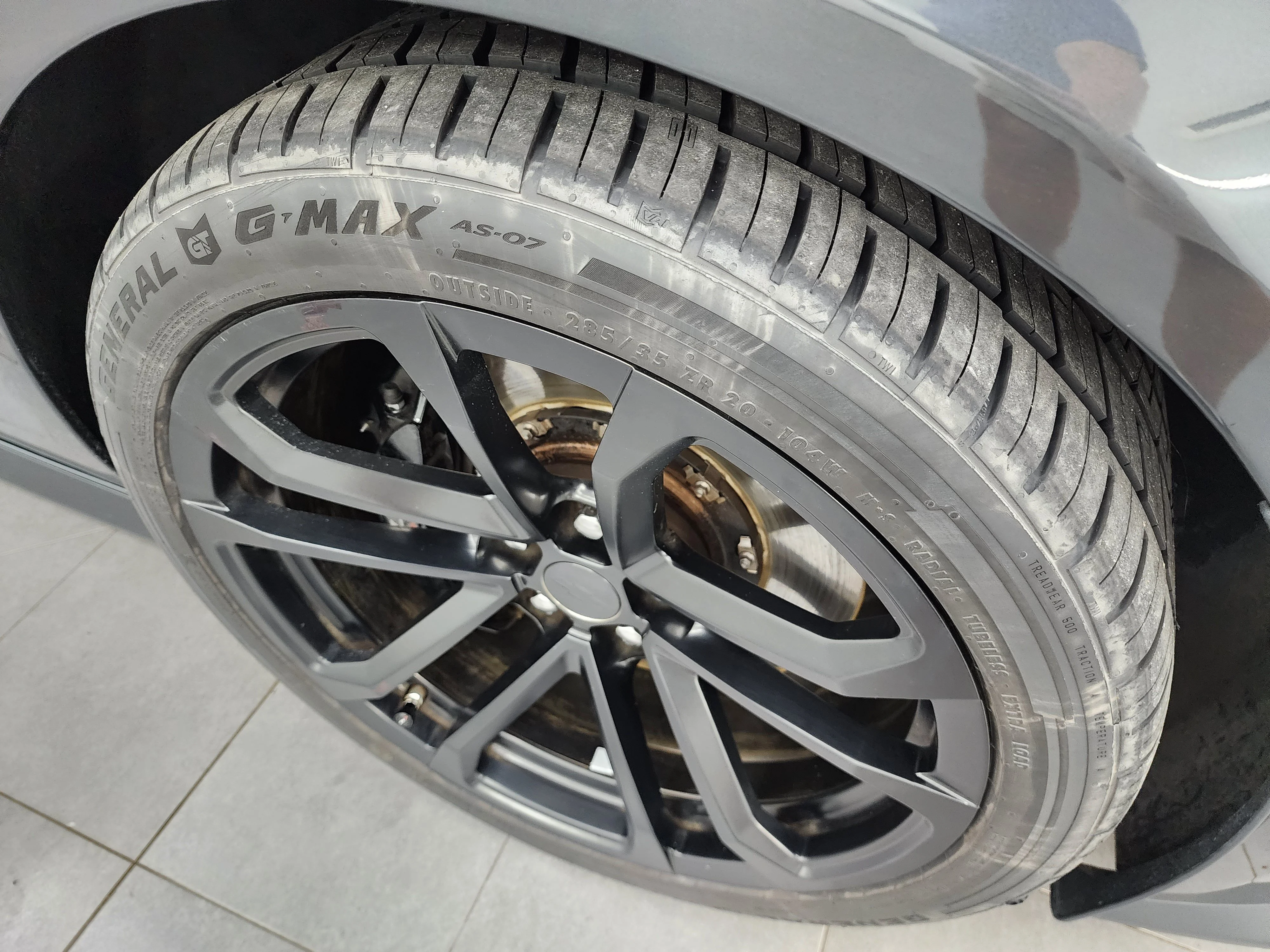 Used 2012 Ashen Gray Metallic Chevrolet ZL1 image 3