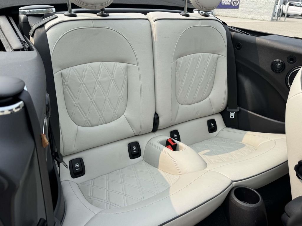 Used 2020 Black MINI  image 16