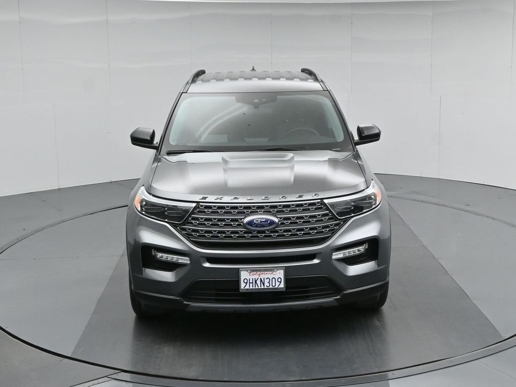 Used 2023 Gray Ford XLT image 40