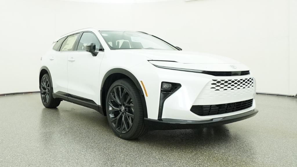 New 2026 Oxygen White Toyota Limited image 21