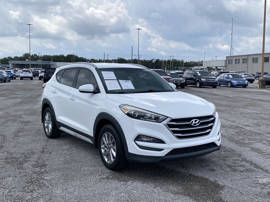 Used 2018 Dazzling White Hyundai SEL image 2