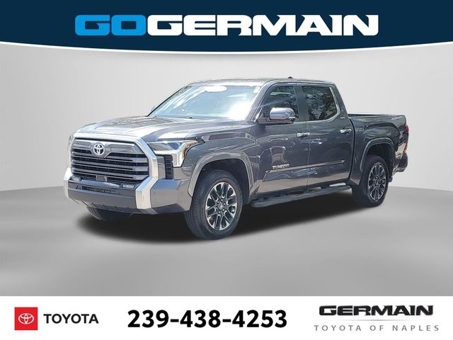 Tundra　イタリア語 Pre-Owned 2025 Toyota Tundra SR5 4D CrewMax in Naples #TX400420A